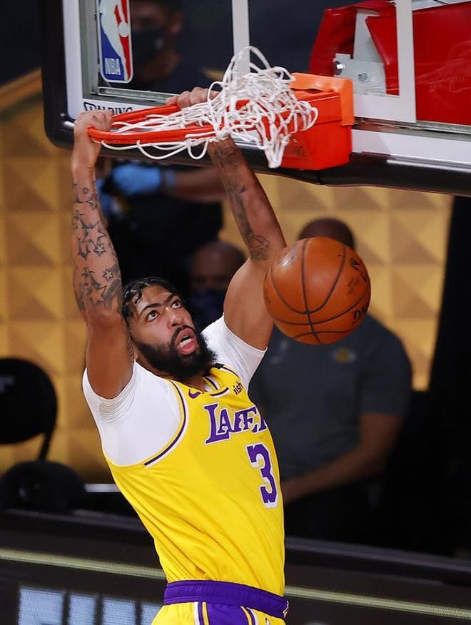 Anthony Davis no seguirá en Los Angeles Lakers