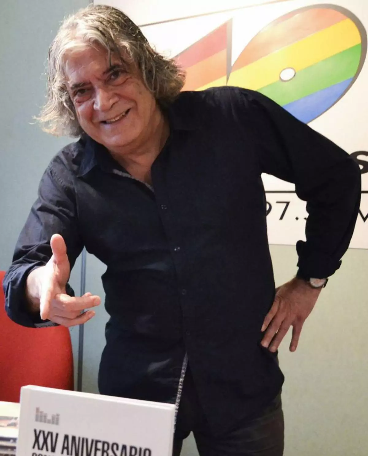Alberto Toyos, el hombre que ayudó a todos los grupos