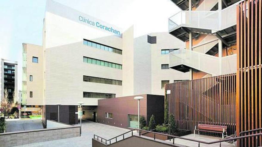 Vista general de las instalaciones de Clínica Corachan en Barcelona.  | // L. O.