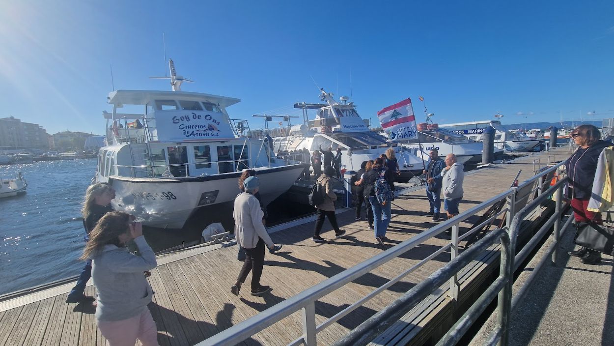 El tirón de los barcos de pasaje de O Grove también se nota en septiembre