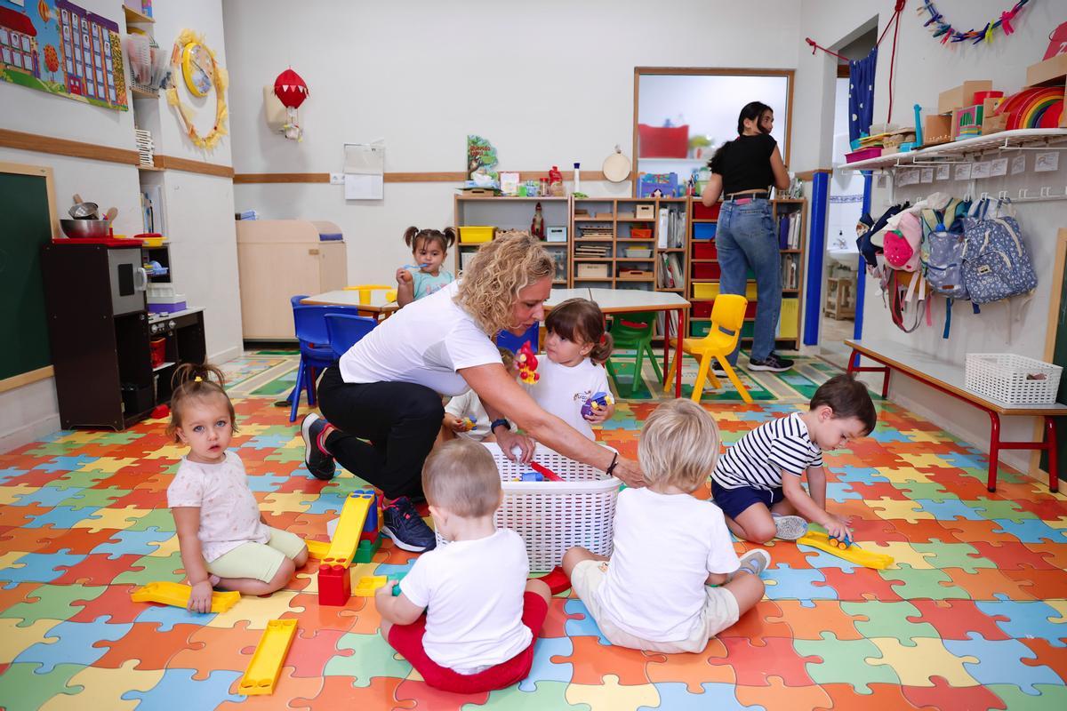Inicio cole infantil niño de 0 a 3 años guarderias