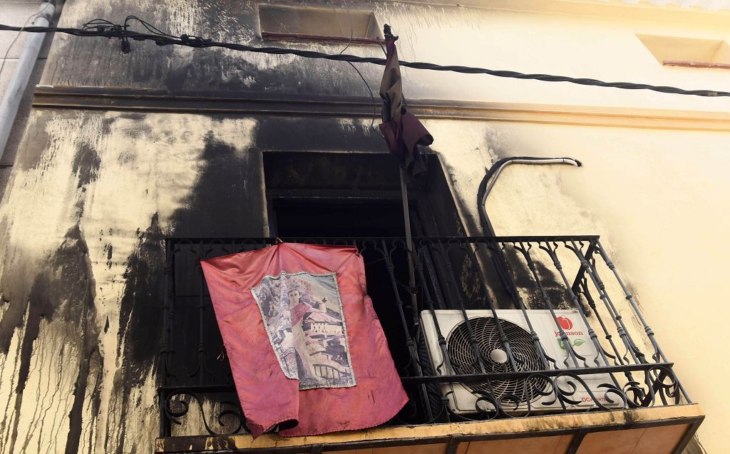 Las imágenes del incendio que ha acabado con la vida de tres personas en Ricote
