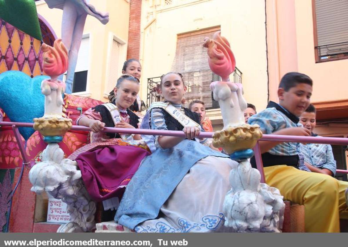 GALERIA DE FOTOS -- El Grao se vuelca con la Cabalgata del Mar de Sant Pere