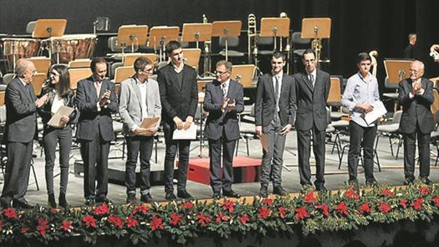 Premiados los alumnos con mejores notas de bachillerato