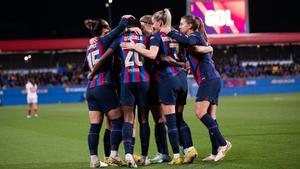 Jugadoras del Barça celebrando un gol