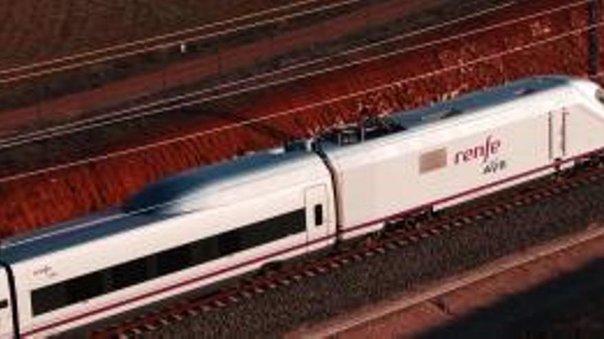 Renfe cancela dos trenes de larga distancia en Alicante por la huelga del miércoles