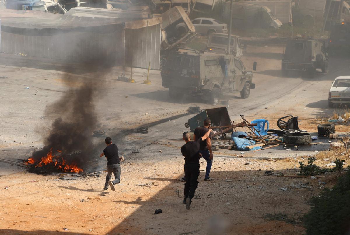 Varios israelíes heridos por disparos en Nablus, Cisjordania