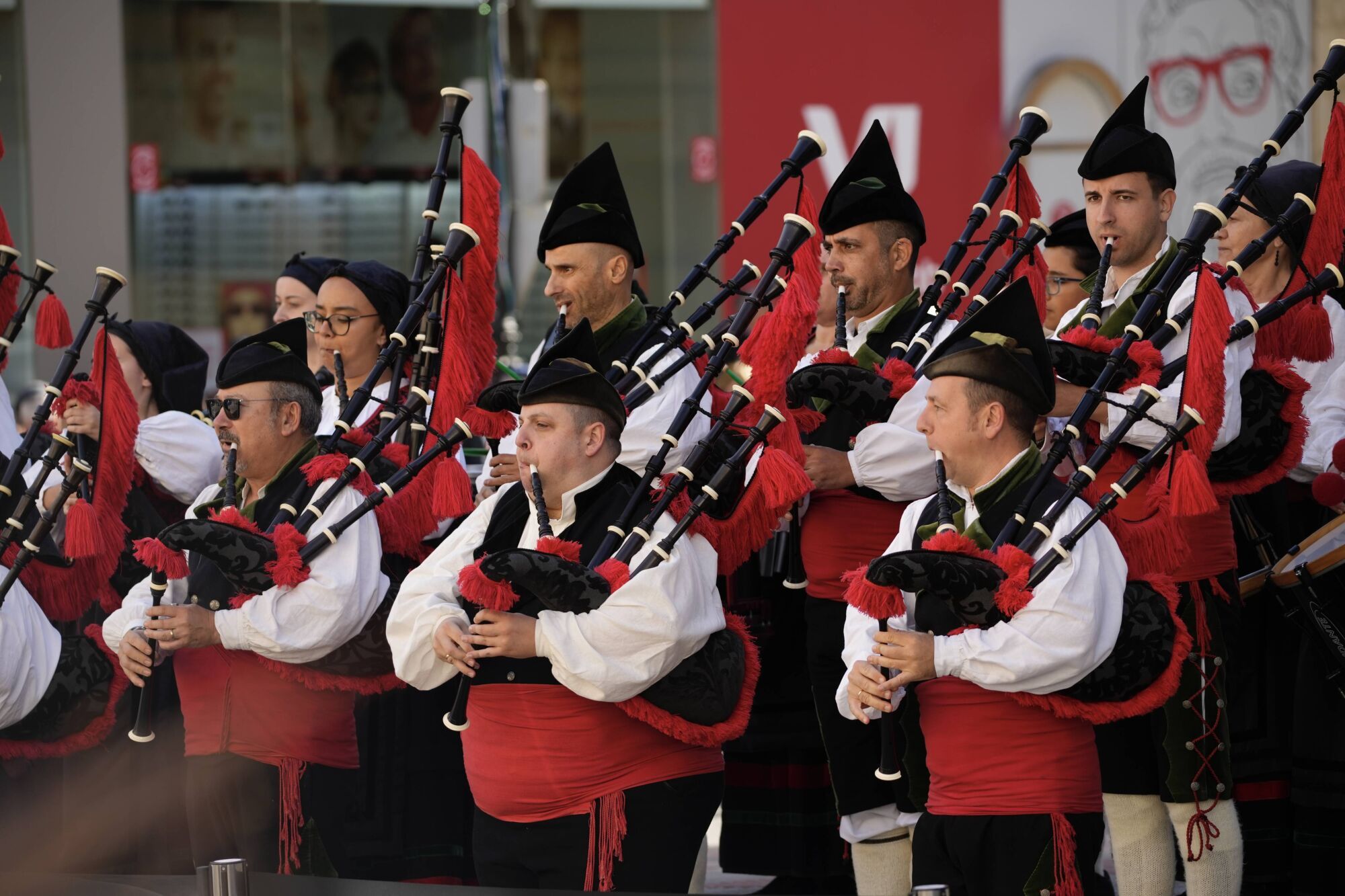 EN IMÁGENES: El hotel de la Reconquista se convierte en el epicentro de los premios "Princesa" en las horas previas a la ceremonia