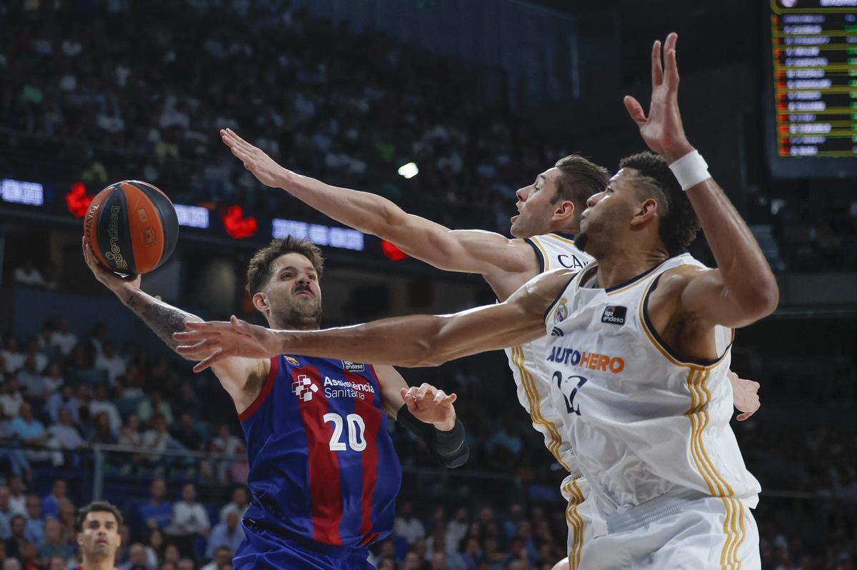 Real Madrid - Barça, segundo partido de semifinales del play-off de Liga Endesa, en imágenes.