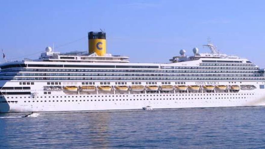 El Costa Mágica abre la temporada alta de cruceros