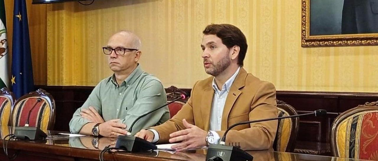 Felipe Calvo y Fernando Priego, durante la rueda de prensa.