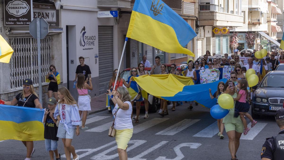 La comunidad ucraniana en Torrevieja celebra el día de la independencia