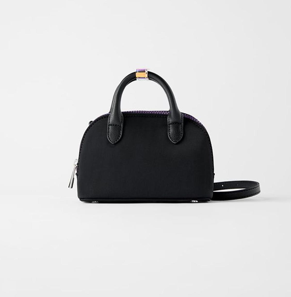 Bolso formato mini city de color negro