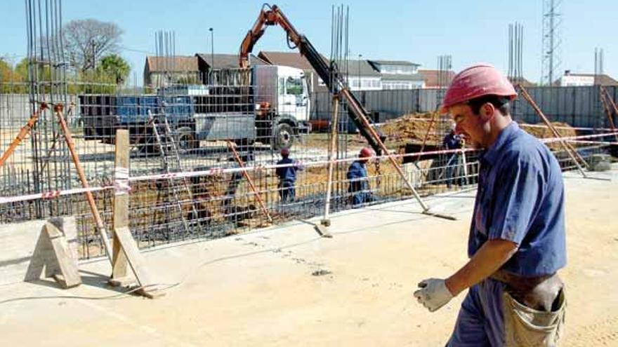 Las constructoras de Lalín ofrecieron un millar de contratos durante el pasado año