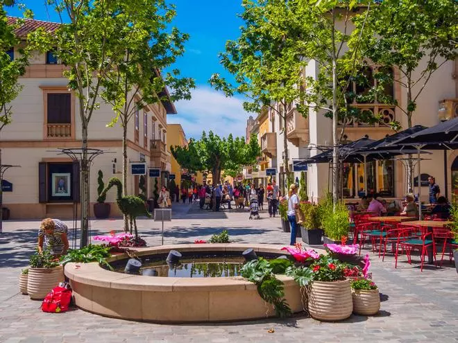 La Roca Village se suma al Raimat Arts Festival: una cita con música, gastronomía y vino