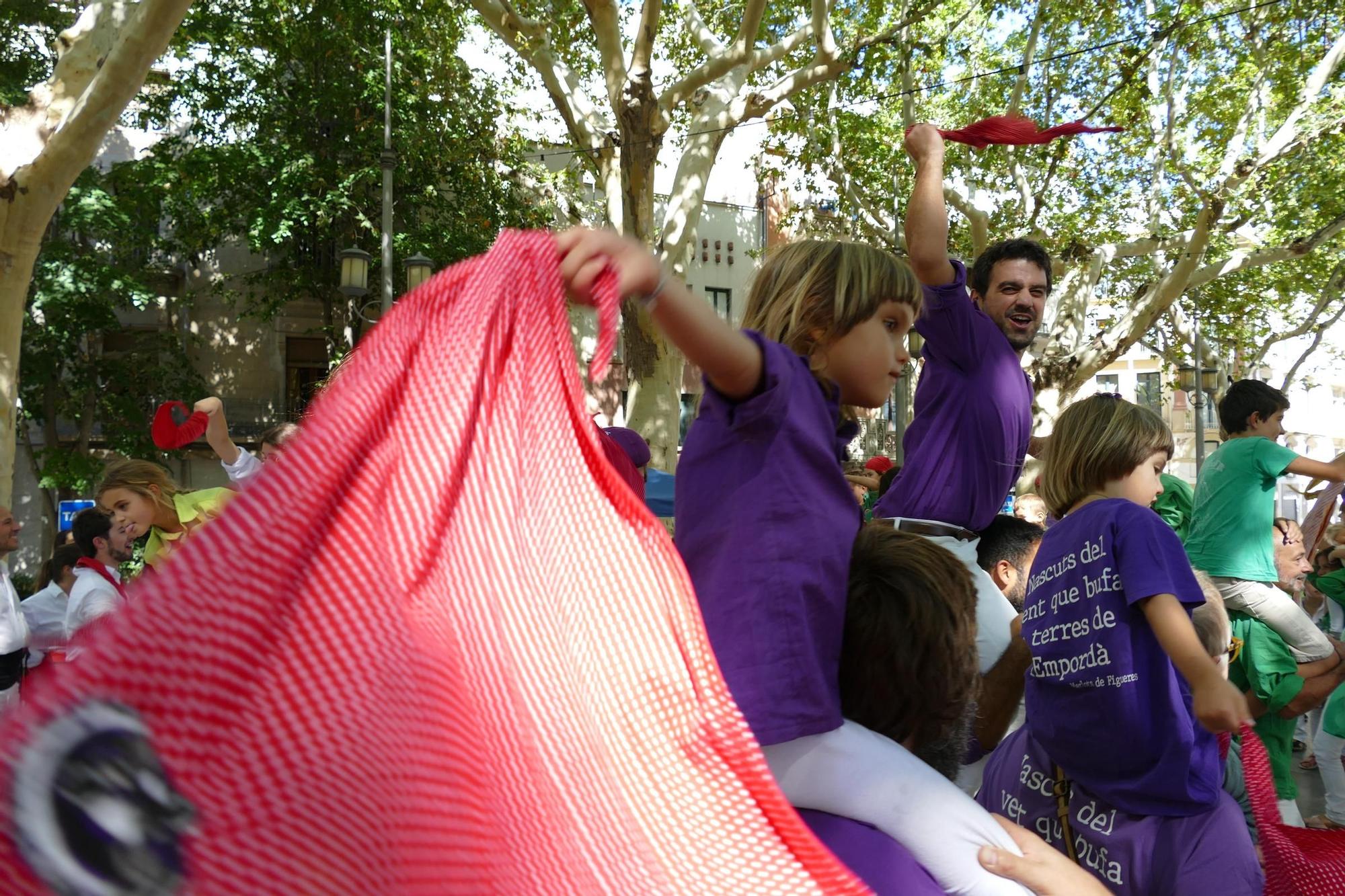 Els Merlots celebren la diada castellera d'aniversari a la Rambla de Figueres