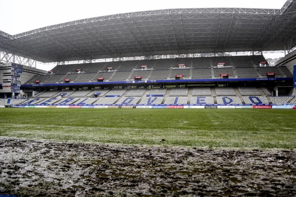 Estado del cesped del estadio Carlos Tartiere