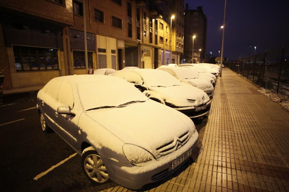 ¡Llega la nieve a Avilés!