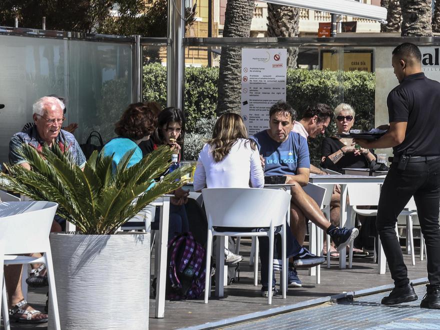 Adiós a las vacaciones: los trabajadores resignados por culpa del calendario laboral