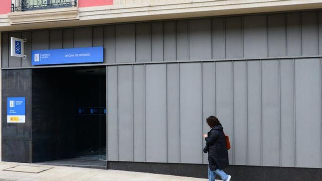 Nueva oficina de empleo de Cangas, aún en obras. | // G.NÚÑEZ