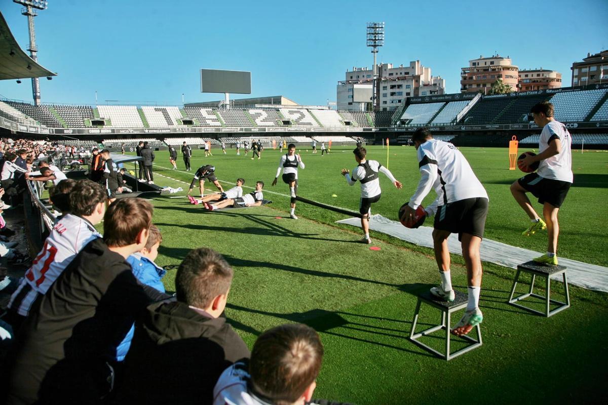 El entrenamiento del CD Castellón, desde una visión privilegiada.