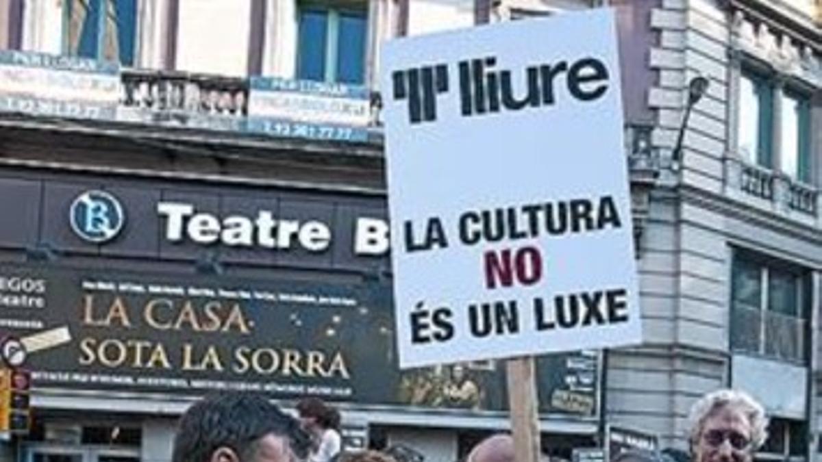 Manifestación en Barcelona contra el 21% de IVA.