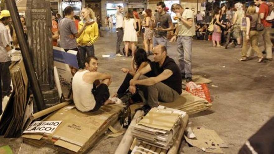 Los indignados deciden no acampar en la Puerta del Sol