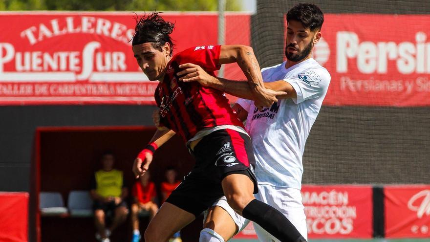 Marcos Pérez firma la igualada del Salerm Puente Genil ante el UCAM Murcia