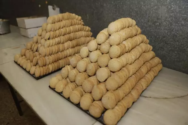 Asturias suspira por las pastas del Nalón: 38 años de las galletas que conquistan a turistas y vecinos