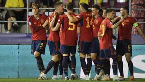 La selección española sub-21 quiere sumar su tercera victoria consecutiva y buscar un mejor cruce en cuartos