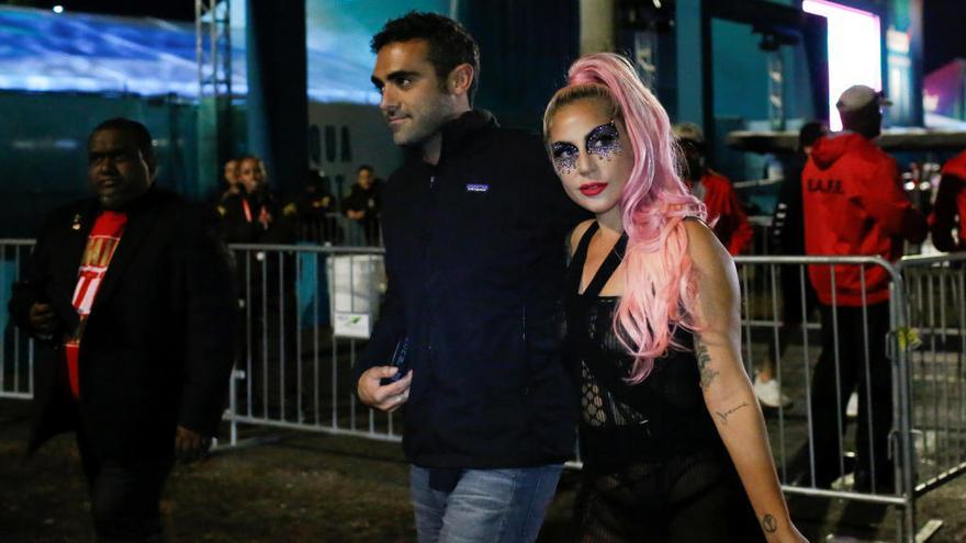 Lady Gaga y Michael Polansky salen juntos de la Super Bowl.