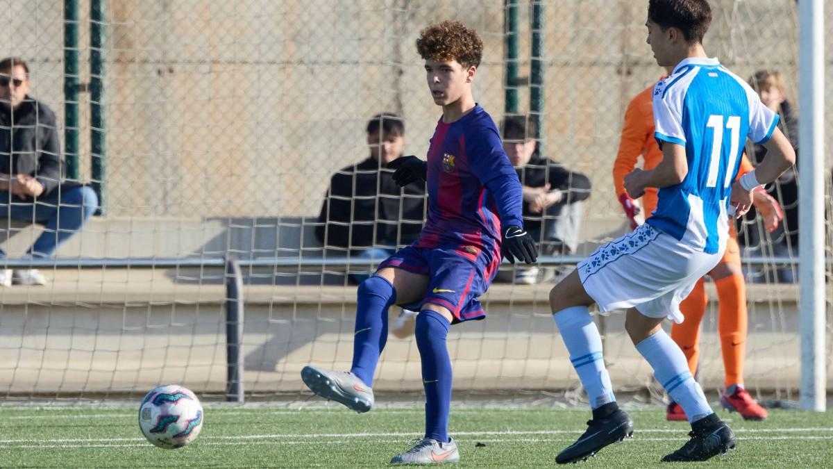 Pol Jou es un central zurdo excelente