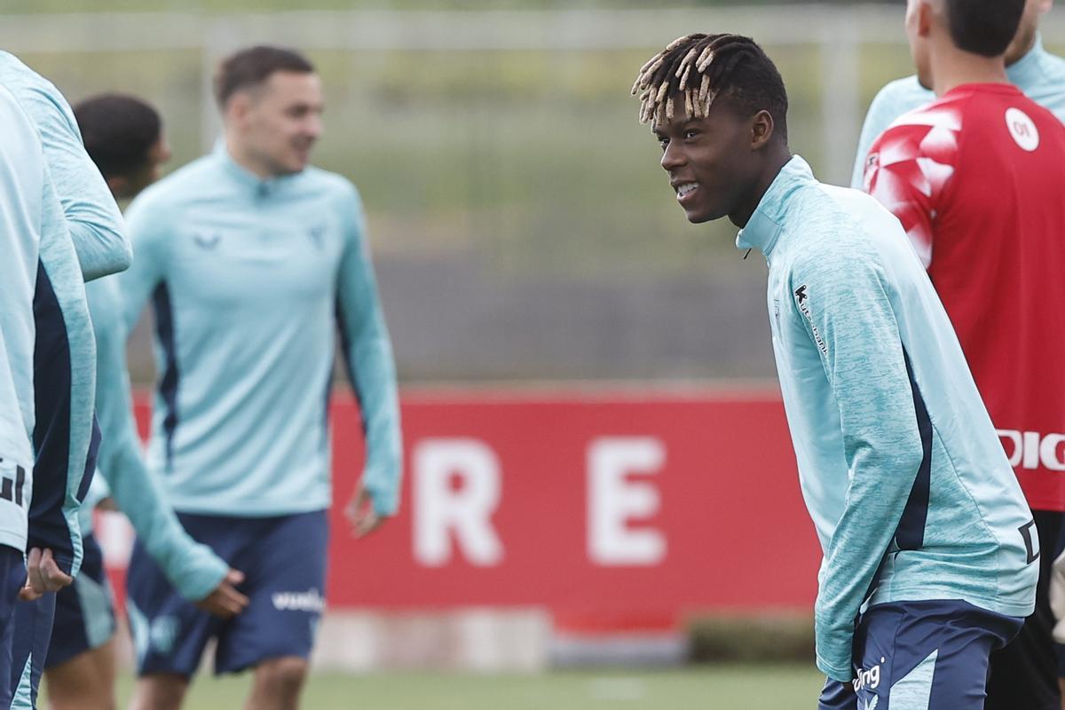 Nico, durante un entrenamiento con el Athletic