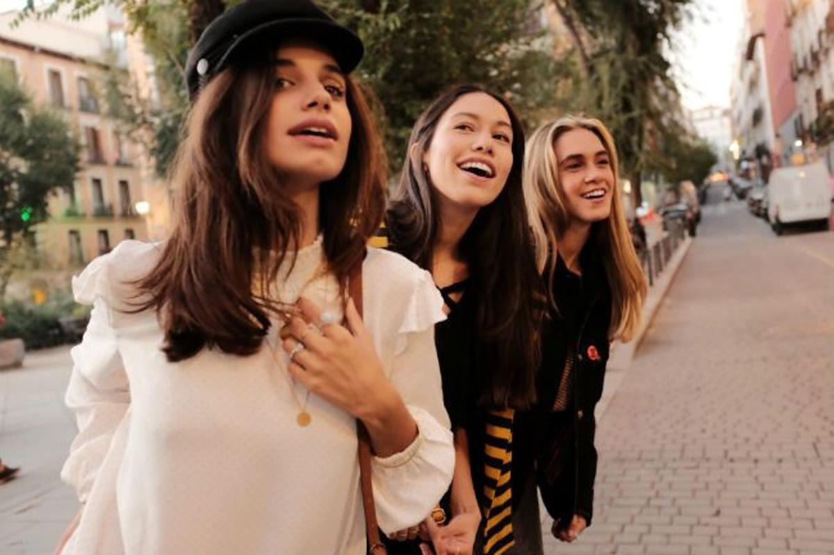 Itziar Aguilera, Carlota Weber y Melissa Villareal.