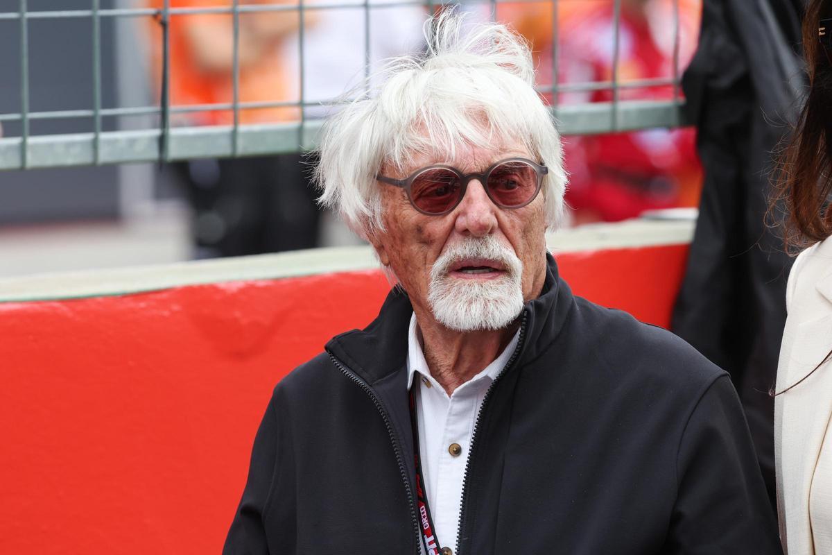 Bernie Ecclestone, expresidente de la Fórmula 1, en el Gran Premio de Hungría 2025