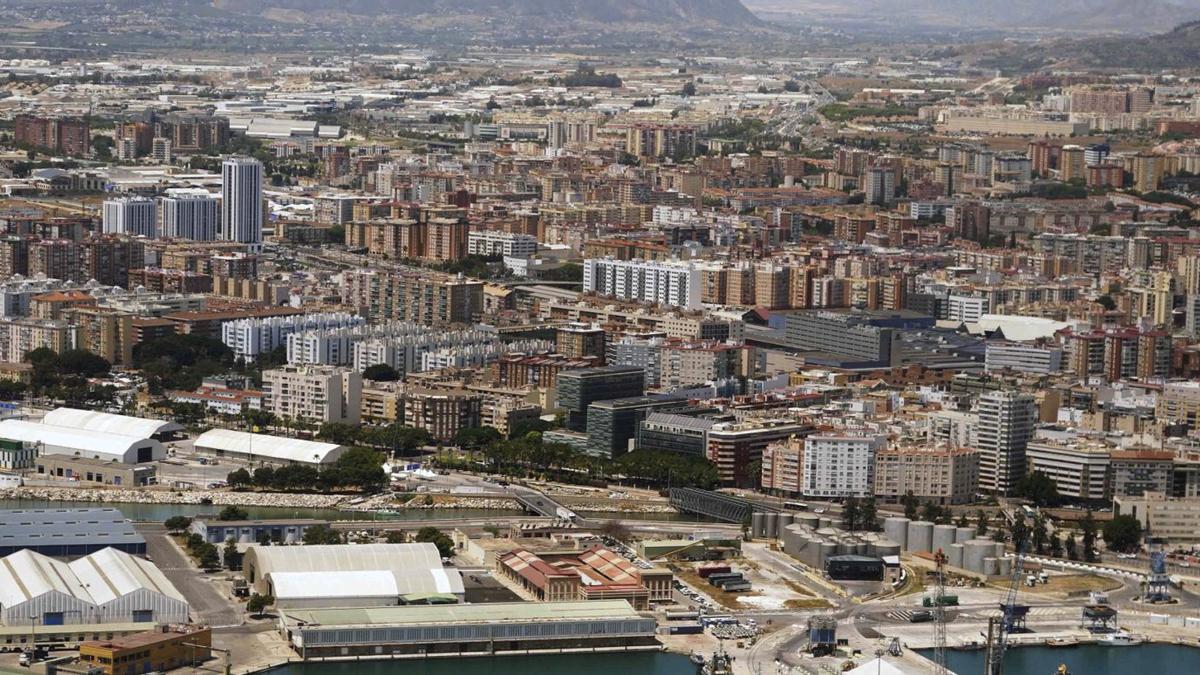 Una imagen aérea de Málaga capital