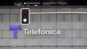 La Caixa aspira también a llegar al 10% de Telefónica, como el Estado, y blindar su accionariado