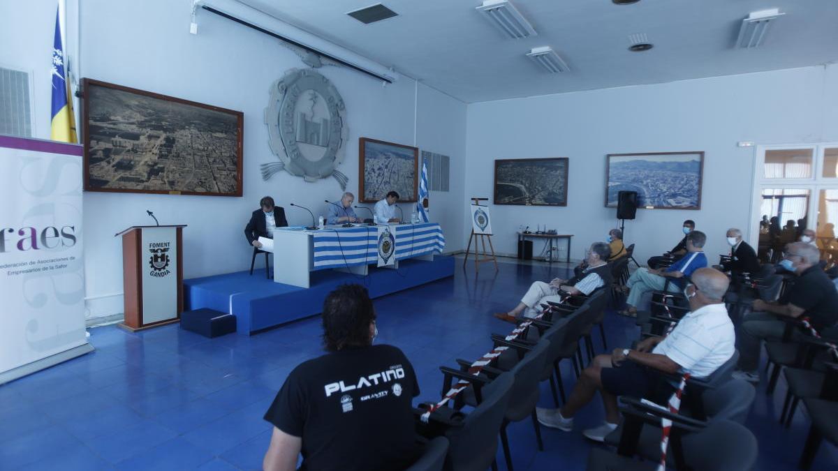 La asamblea del CF Gandia celebrada la tarde del miércoles.