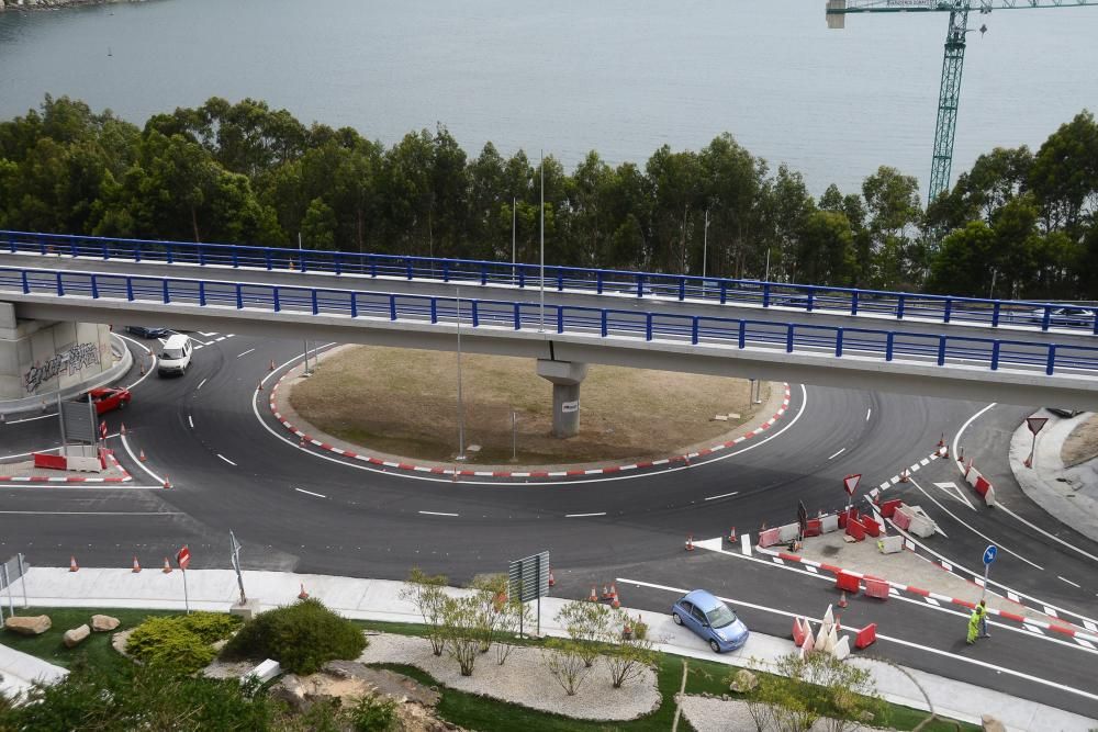 Las obras en el acceso a la autovía y también en Rande // Gonzalo Núñez