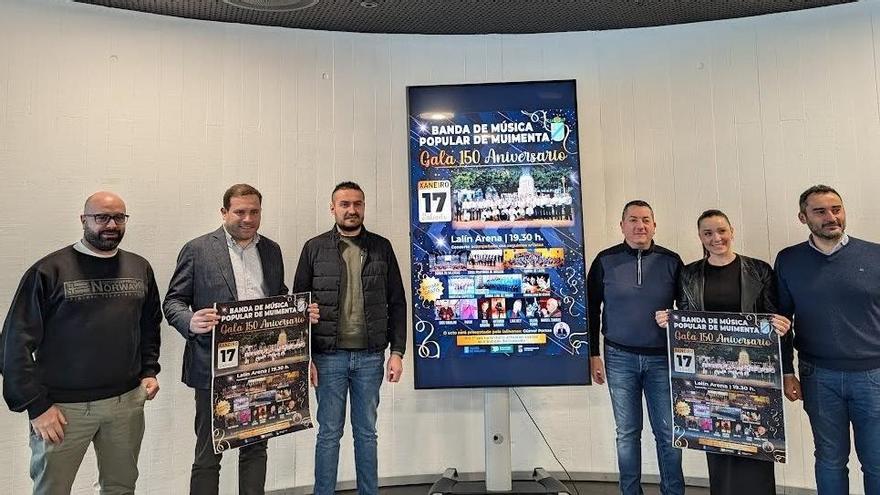 Participantes en la presentación de la gala que tendrá lugar el día 17 en el Lalín Arena.