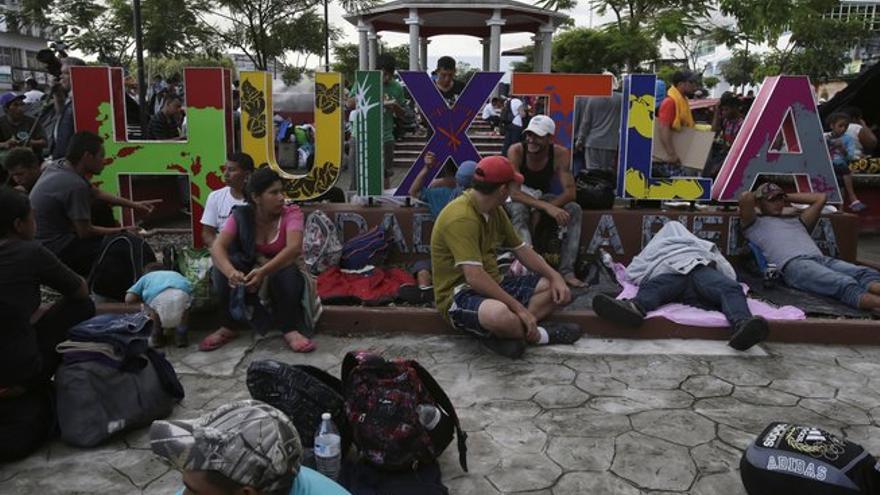 Miles de inmigrantes se reúnen en diversos lugares del sureste de México