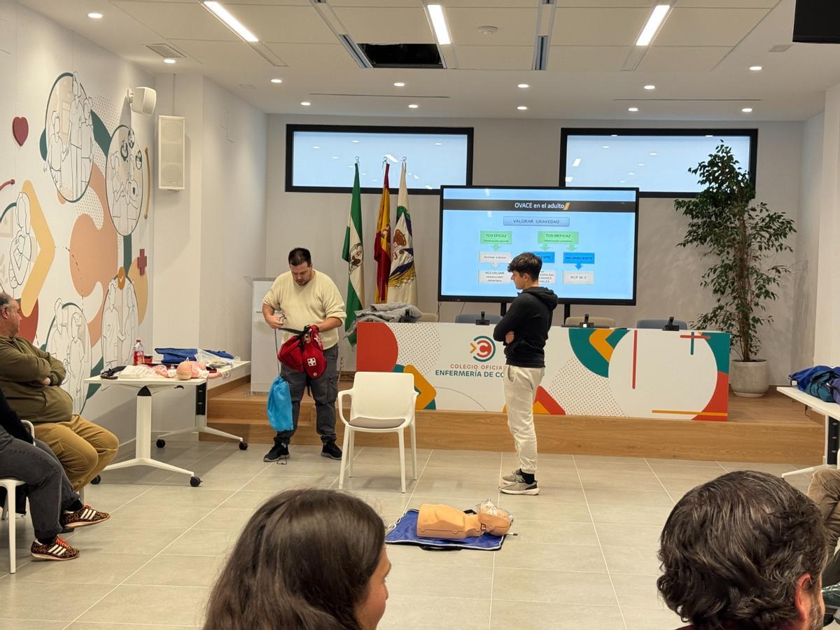 Curso homologado de reanimación cardiopulmonar.