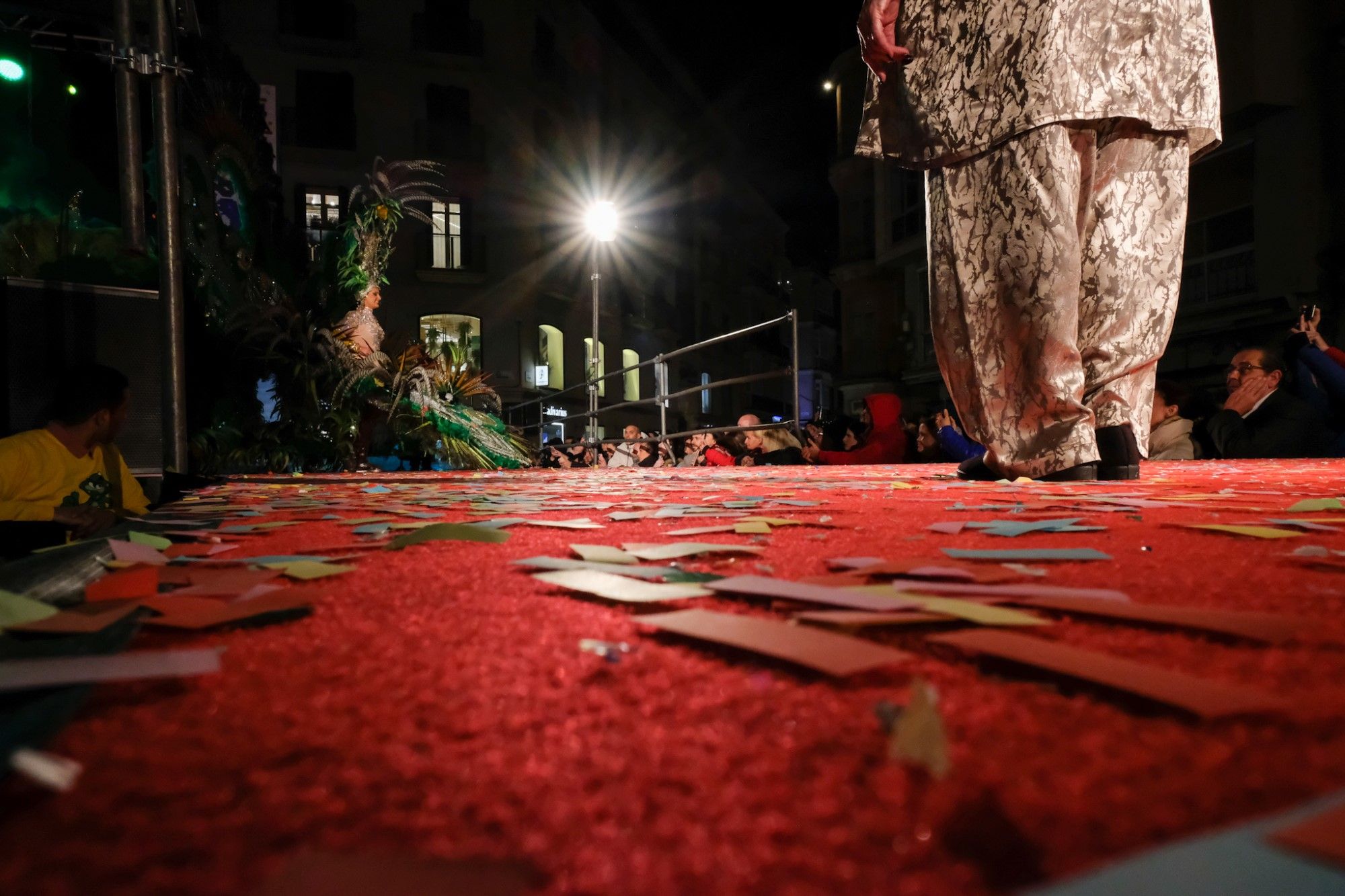 El Carnaval toma la calle con el pregón de Paqui Prieto