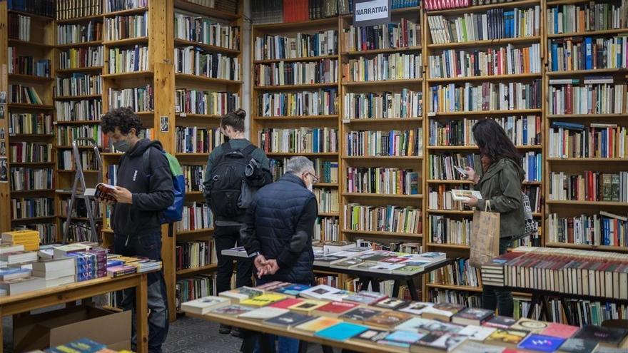 Las librerías han facturado un 22,5% menos, más de lo esperado por la pandemia