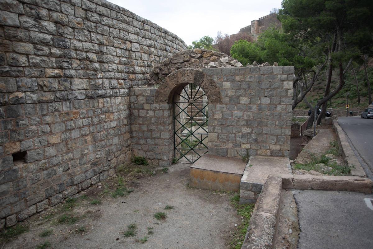 Salida de emergencia del Teatro Romano.