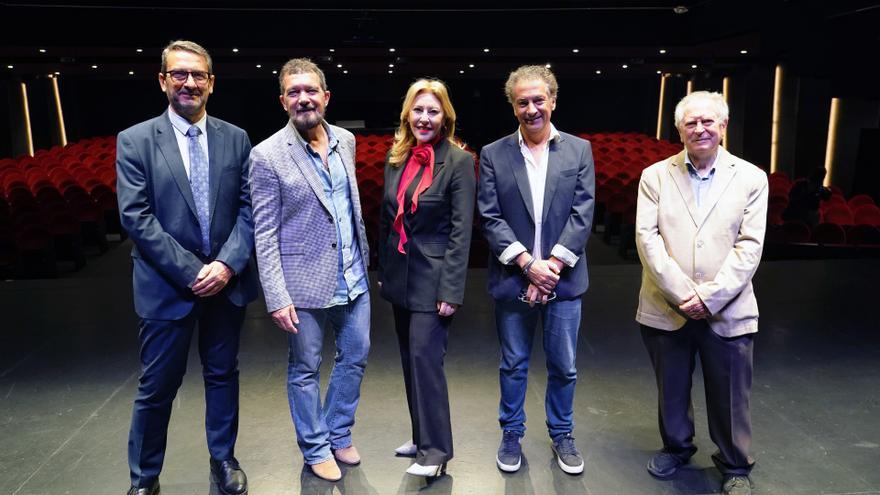 El PTA y Teatro del Soho CaixaBank firman un protocolo para crear alianzas entre cultura y tecnología