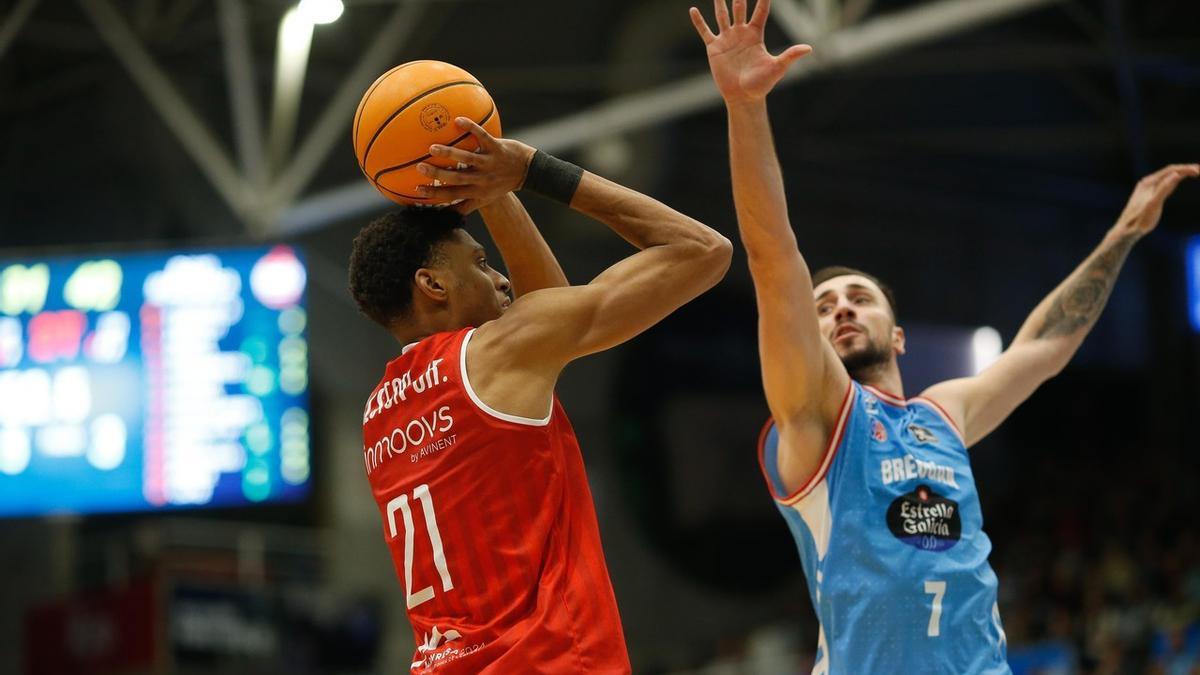 Tras lograr el triunfo ante Río Breogán, el BAXI Manresa recibe a un peligroso UCAM Murcia