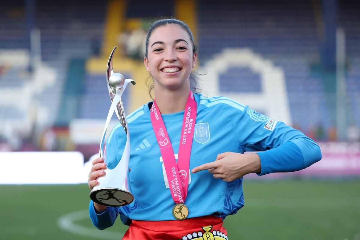 Anna Álvarez, portera de Peñíscola campeona de Europa sub-19 que milita en el Levante UD.