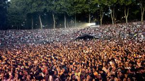 Este año no te pierdas los conciertos en el auditorio natural de Castrelos, un entorno único que genera una conexión especial entre los artistas y el público