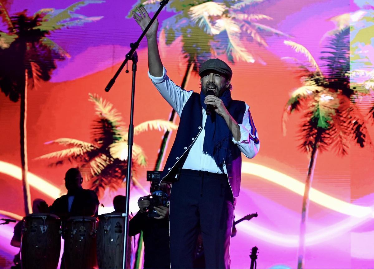 Juan Luis Guerra el pasado año en Sanxenxo, antes de suspender su concierto por el mal tiempo